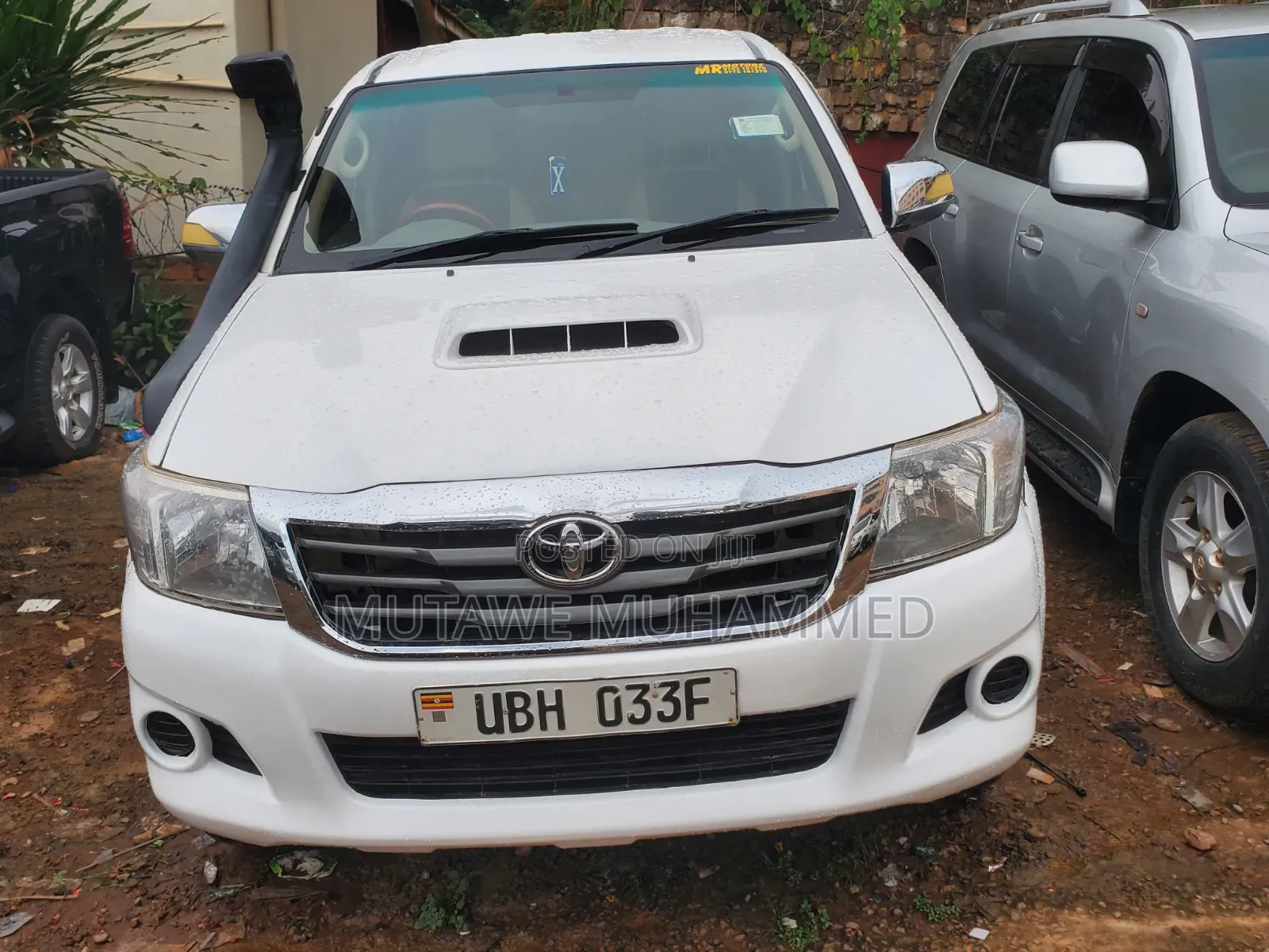 Toyota Hilux 2012 White