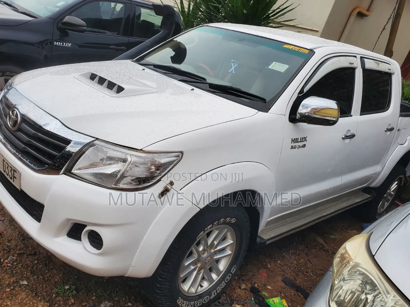 Toyota Hilux 2012 White