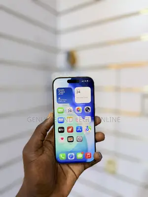 Apple iPhone 16 Pro 128 GB Gold