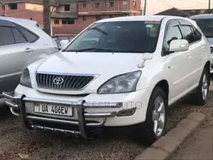 Toyota Harrier 2008 White