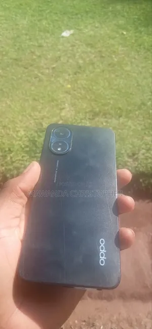 Oppo A18 64 GB Black