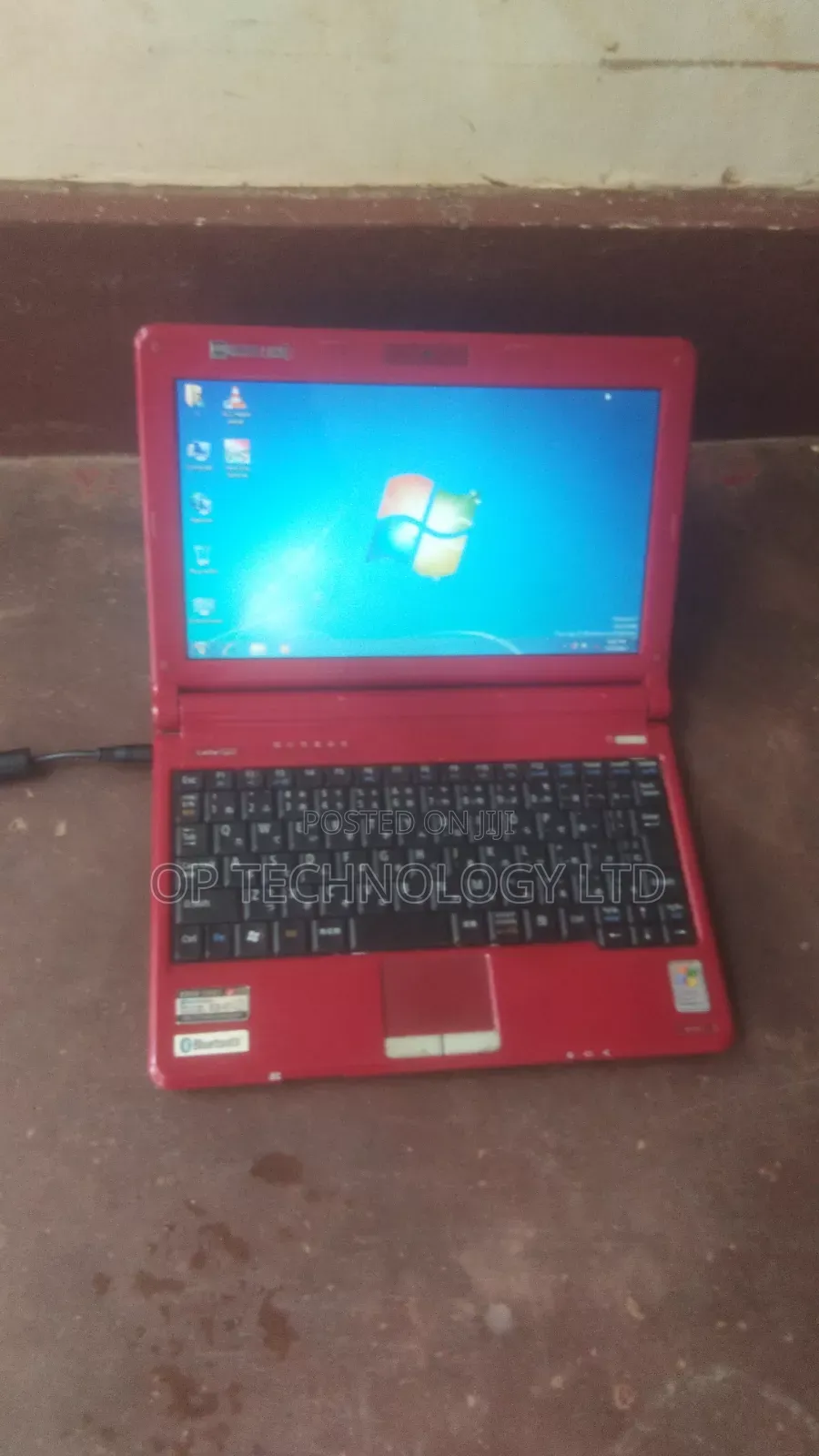 Laptop NEC N22A 2GB Intel Atom HDD 128GB