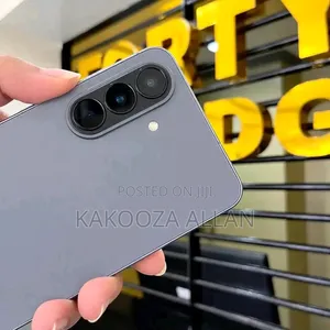 New Samsung Galaxy A57 256 GB Gray