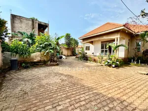 Furnished 3bdrm House in House For Sale At for sale