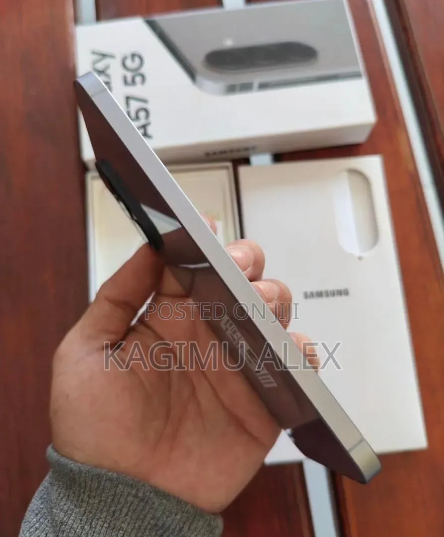 New Samsung Galaxy A57 256 GB Gray