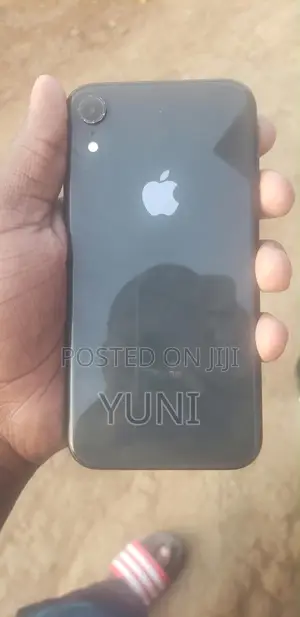Apple iPhone XR 64 GB Black