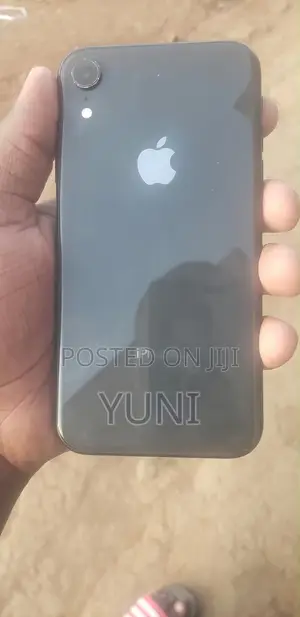 Apple iPhone XR 64 GB Black