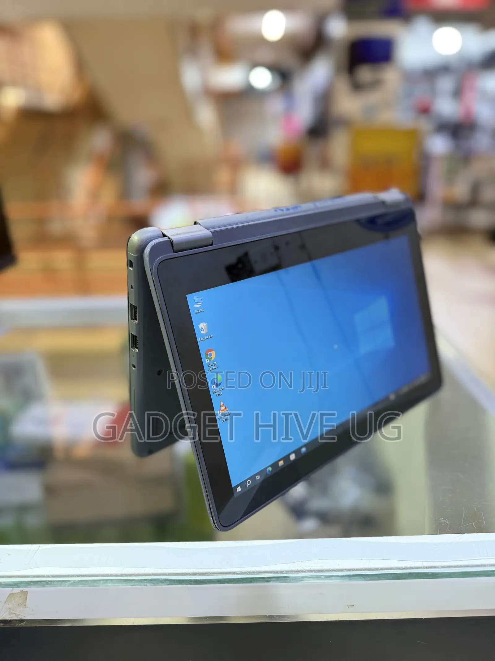 Laptop Dell Latitude 3120 4GB Intel Celeron SSD 128GB