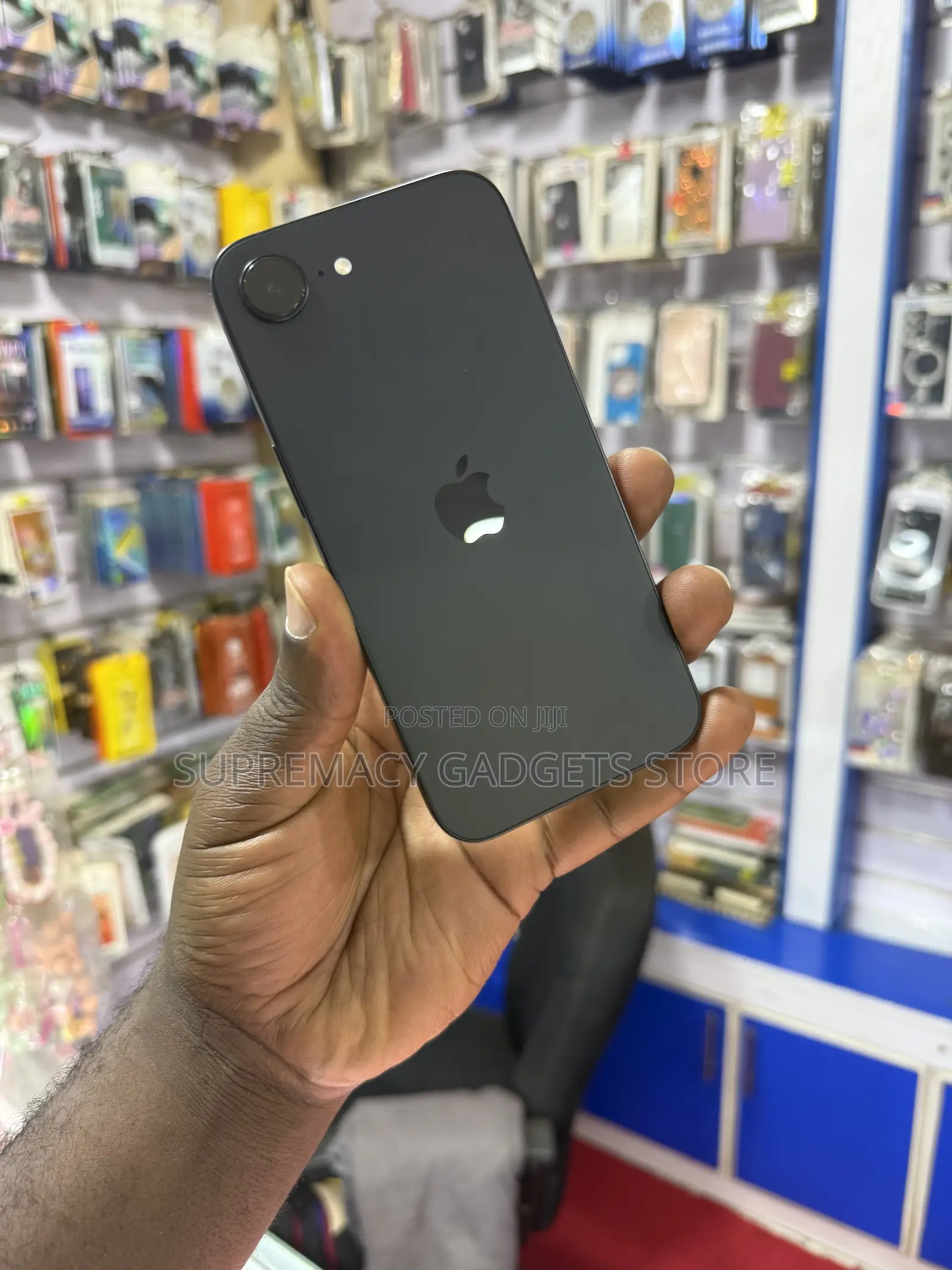 Apple iPhone 16e 128 GB Black