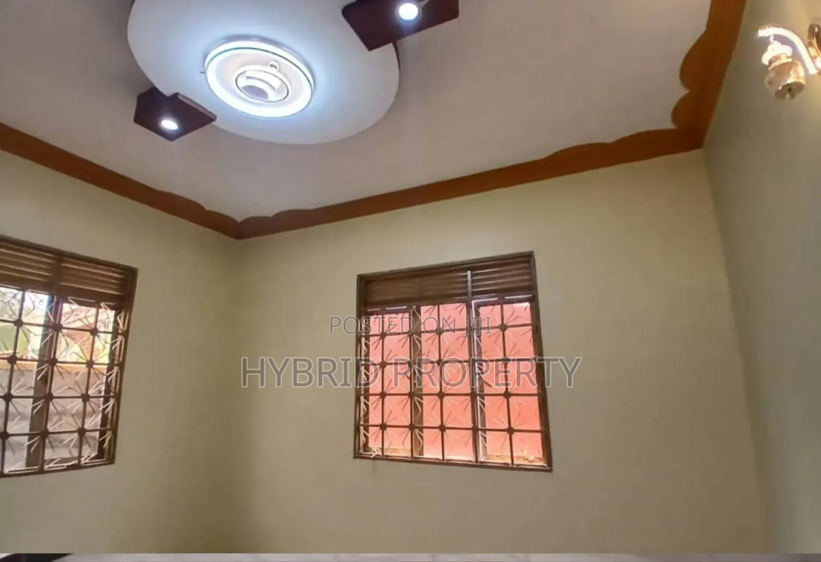 4bdrm House in Matugga~Kiryagonja, Gombe for sale
