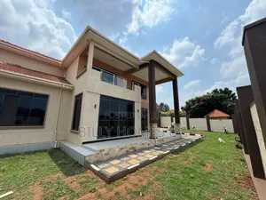 5bdrm Mansion in Nakawa for sale