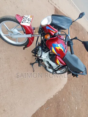 Bajaj CT 125X 2018 Red