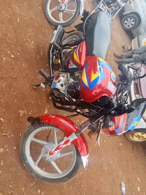 Bajaj CT 125X 2018 Red