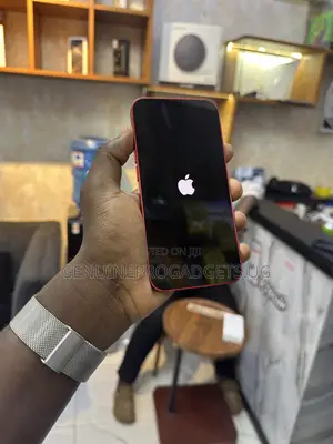 Apple iPhone 13 128 GB Red