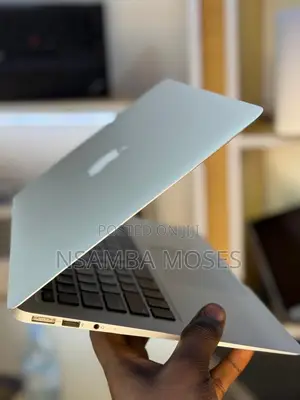 Laptop Apple MacBook Air 8GB Intel Core i7 SSD 256GB