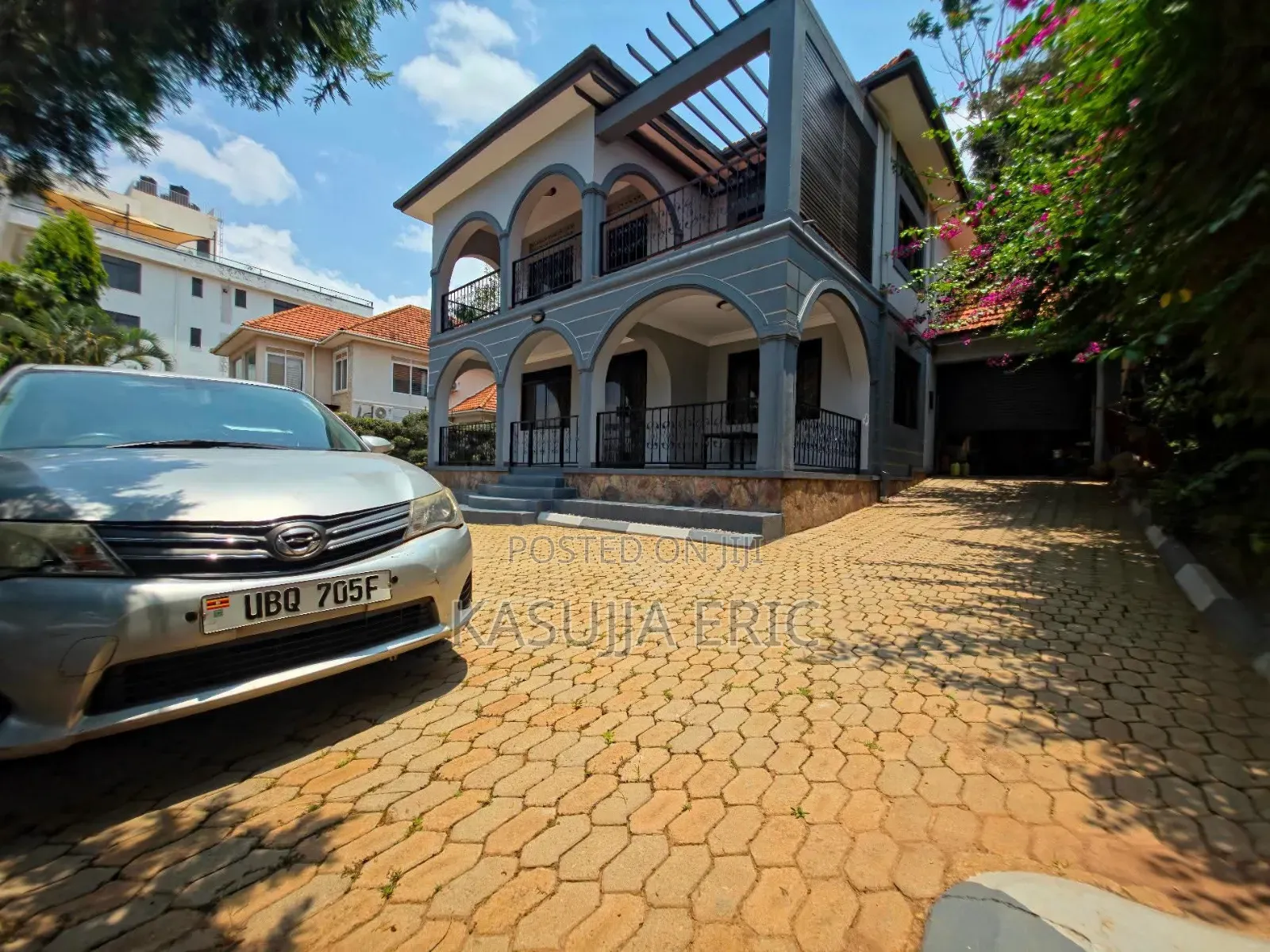 5bdrm Duplex in Kd, Makindye for rent