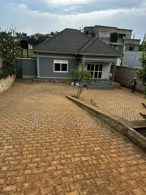 3bdrm House in Gayaza At 170M With, Kawempe for sale