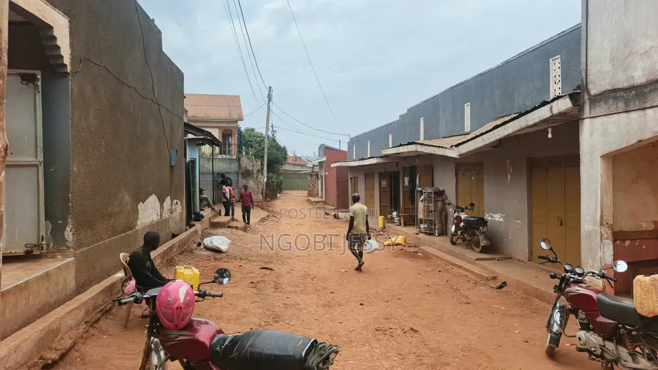 Kireka Kamuli Road 5 Shops Plus 14 Single Rooms on Sale at 350m