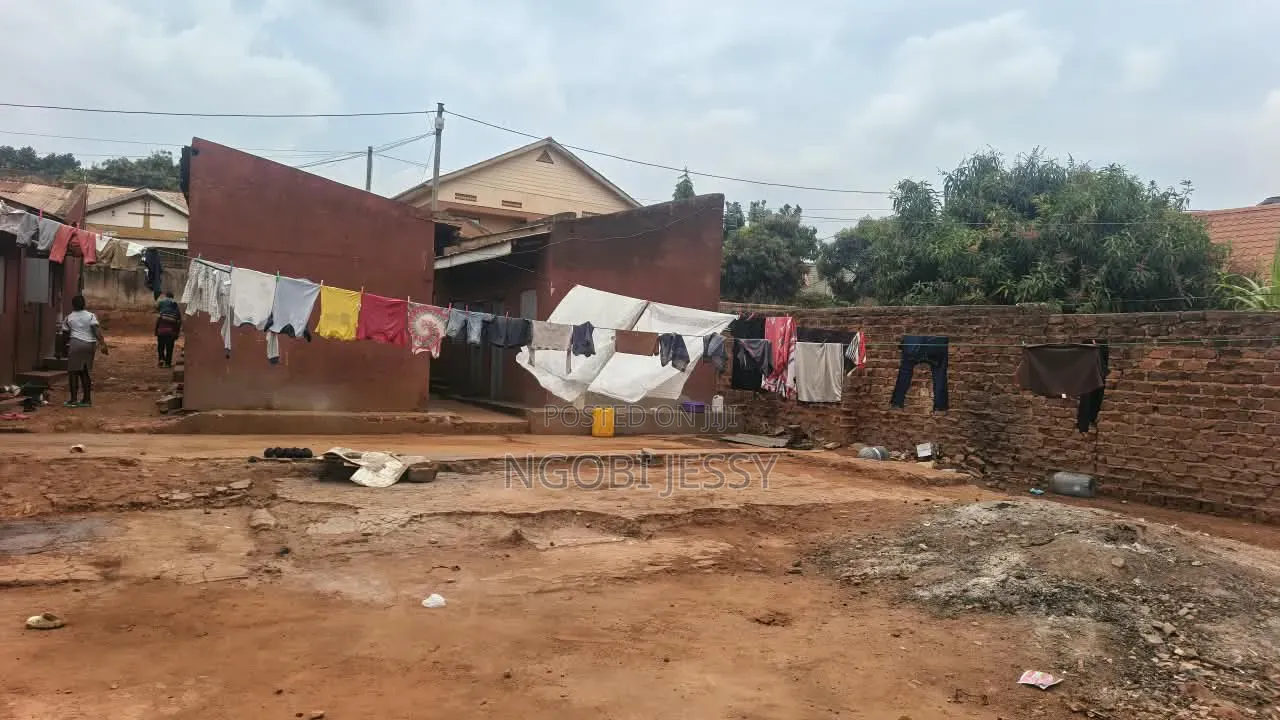 Kireka Kamuli Road 5 Shops Plus 14 Single Rooms on Sale at 350m