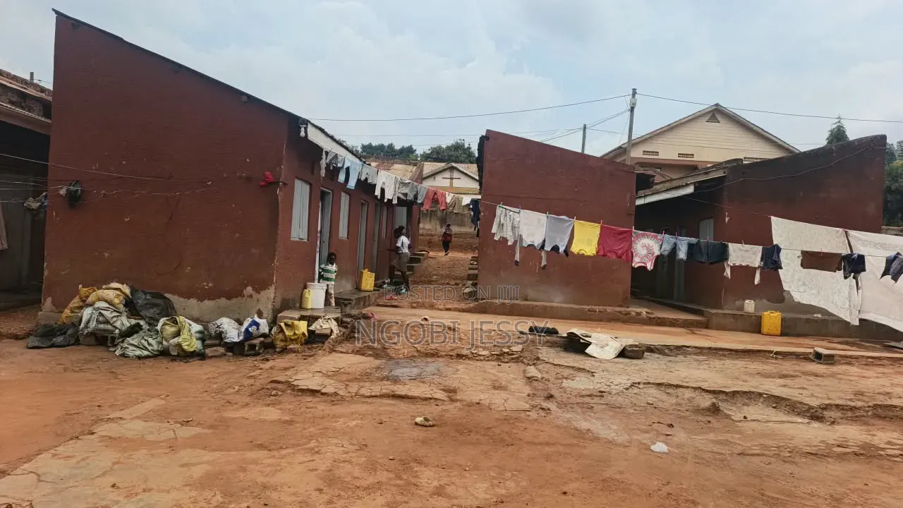 Kireka Kamuli Road 5 Shops Plus 14 Single Rooms on Sale at 350m