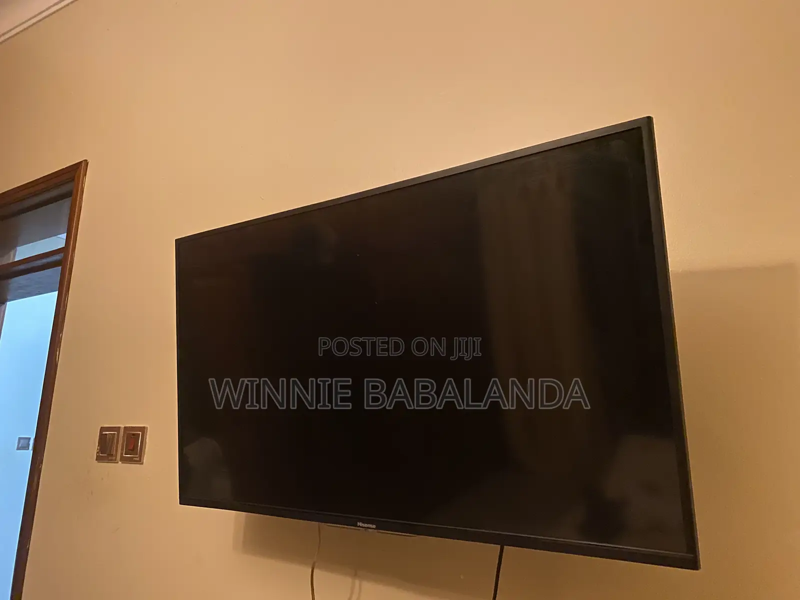 Smart Hisense TV 42inch