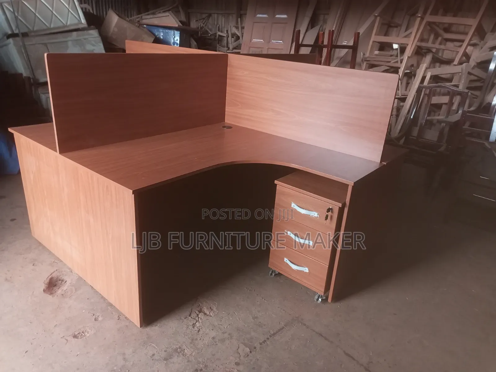 Workstation for 4 Seater