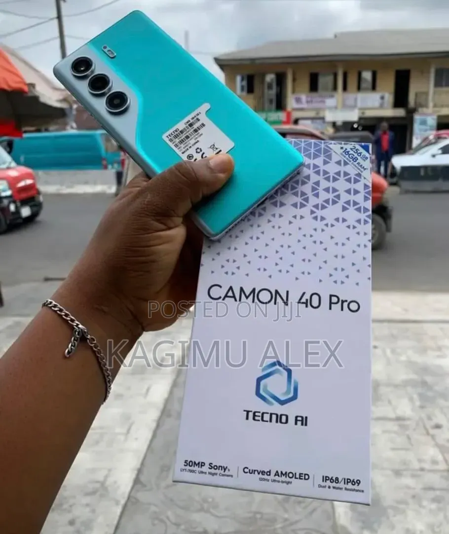 New Tecno Camon 40 Pro 5G 256 GB Green