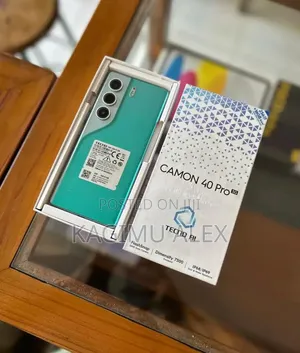 New Tecno Camon 40 Pro 5G 256 GB Green