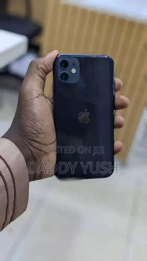 Apple iPhone 11 64 GB Black