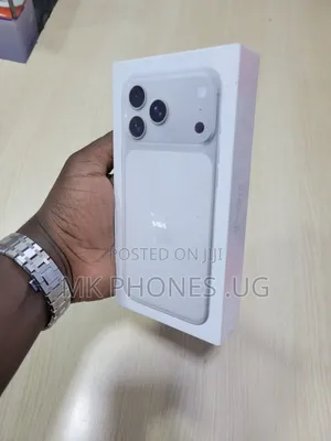 New Apple iPhone 18 Pro Max 512 GB White