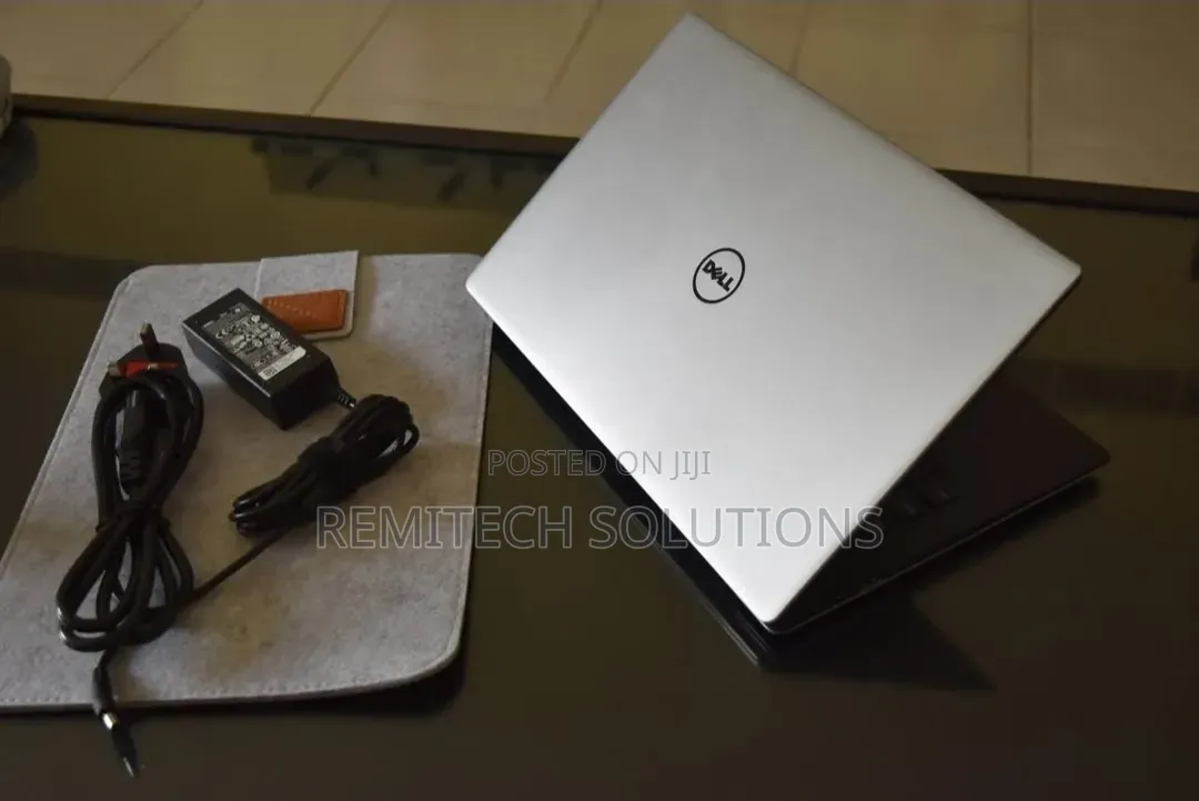New Laptop Dell XPS 13 9360 16GB Intel Core i7 SSD 256GB