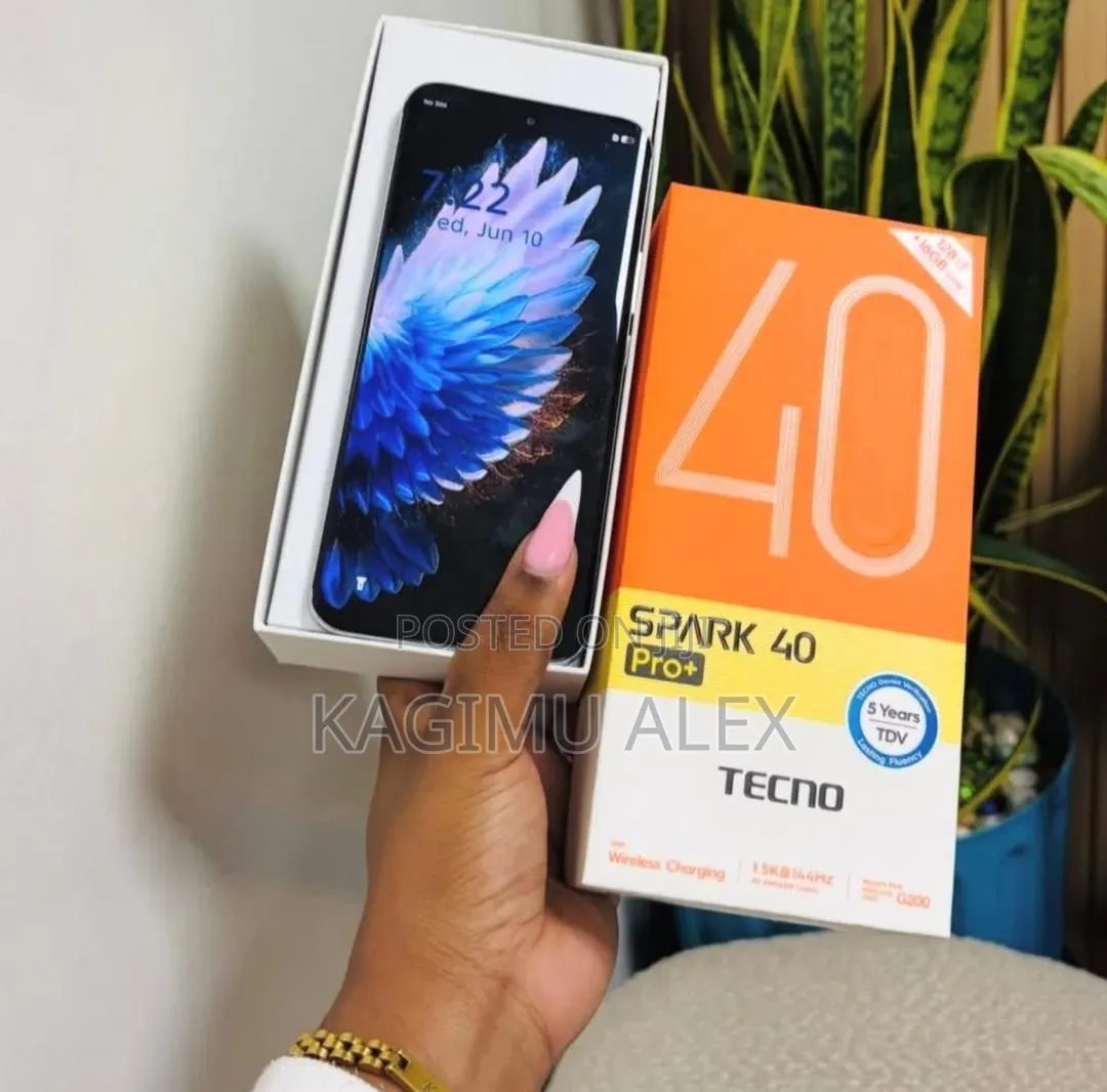 New Tecno Spark 40 Pro+ 256 GB White