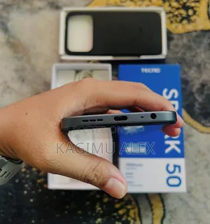 New Tecno Spark 50 128 GB Black