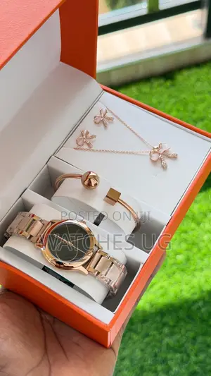 CK Ladies Jewelry Set