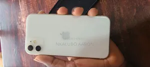 Apple iPhone 11 64 GB White