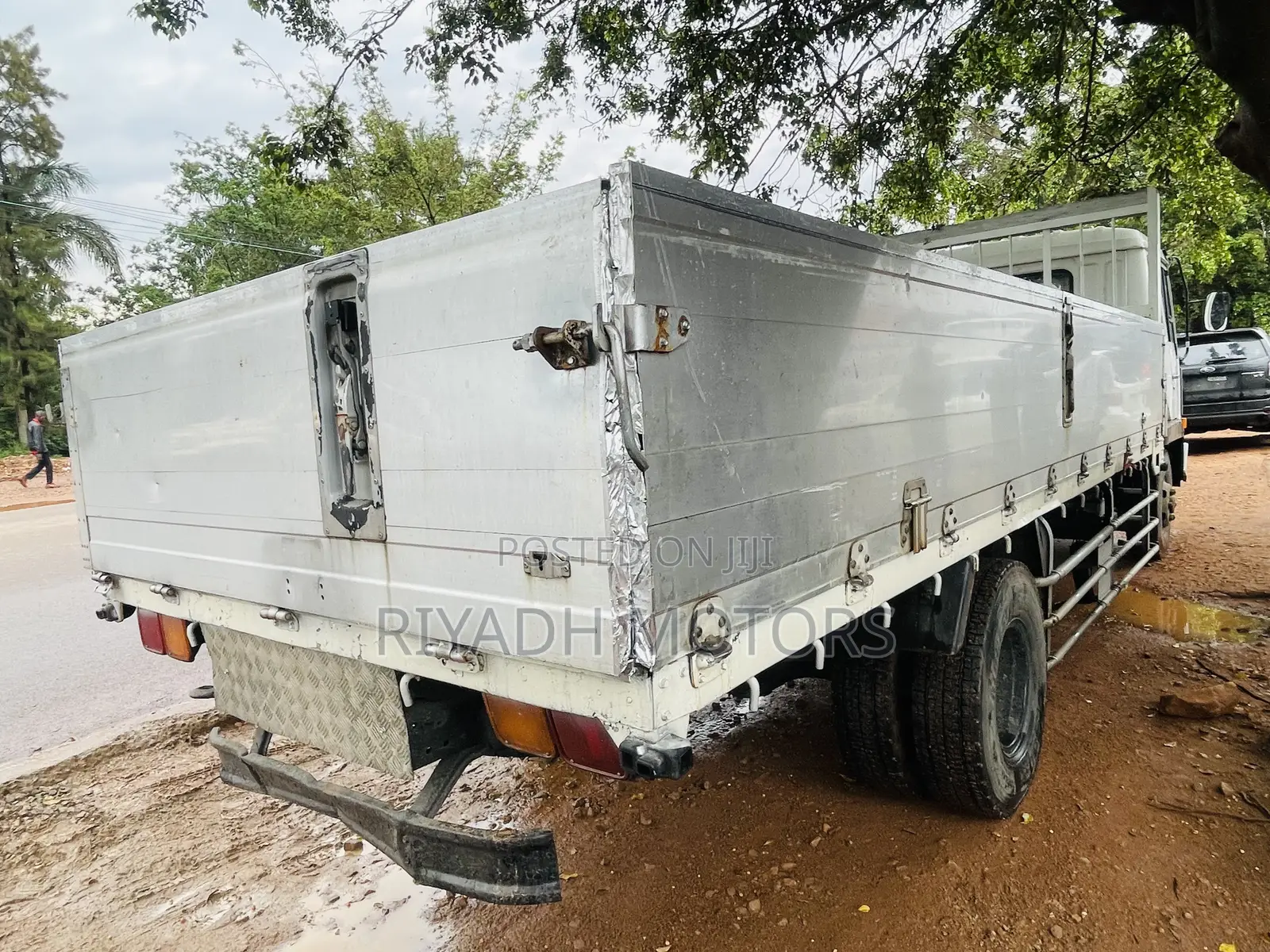 Fuso Truck 6d16 Engine Vacuum Brakes