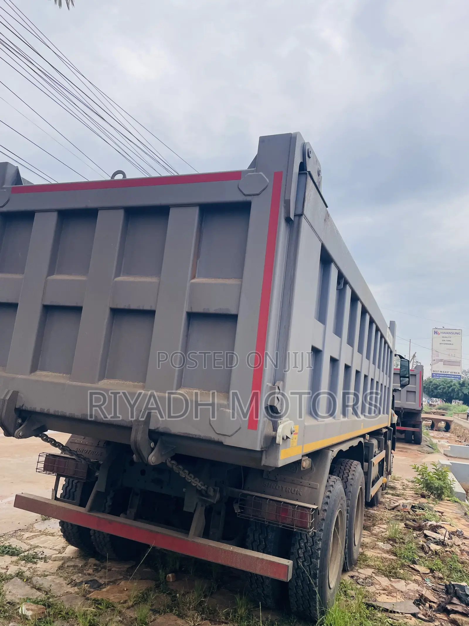 Sinotruk Dumper 2025 Gray