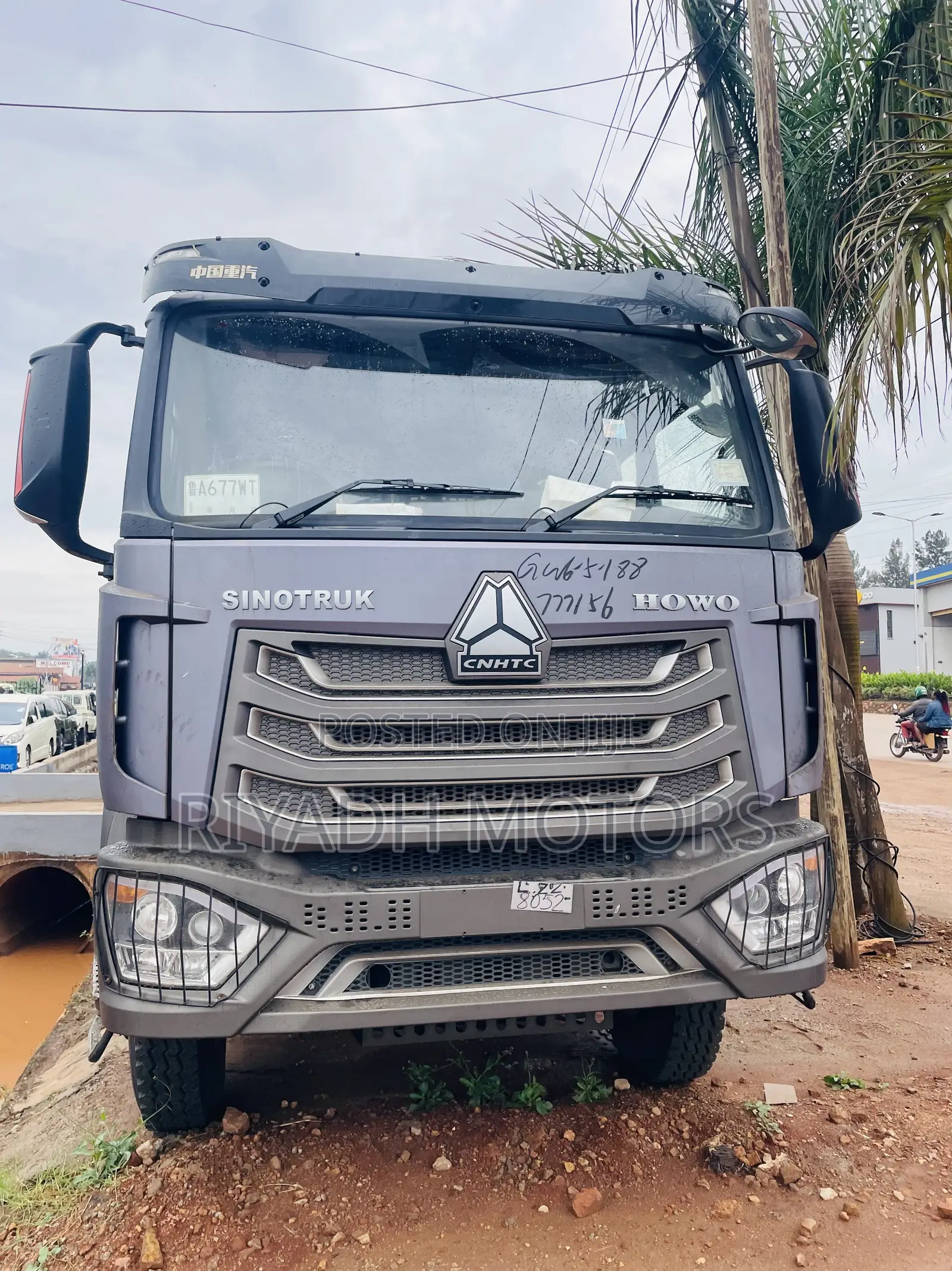 Sinotruk Dumper 2025 Gray