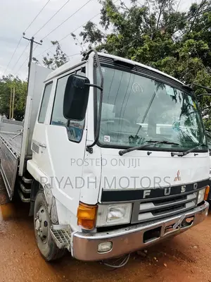 Fuso Truck 1988 White