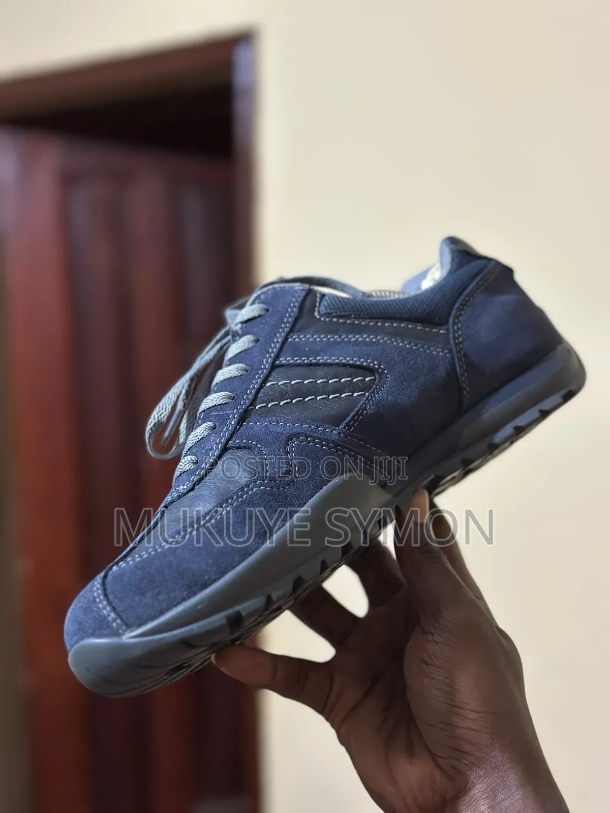 Field Shoe