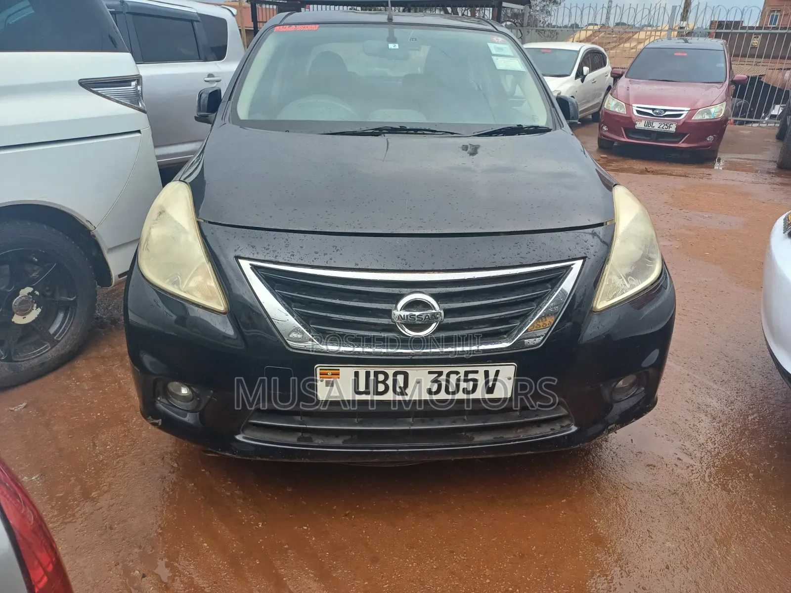 Nissan Latio 1.2 2012 Black