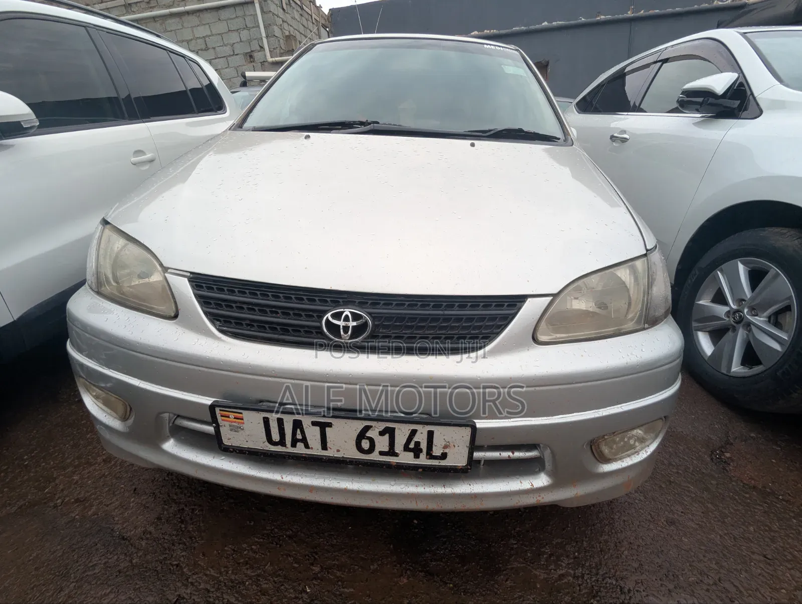 Toyota Corolla Spacio 2000 Silver