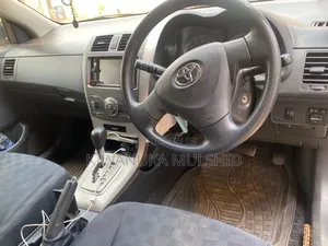 Toyota Corolla Fielder 2010 White
