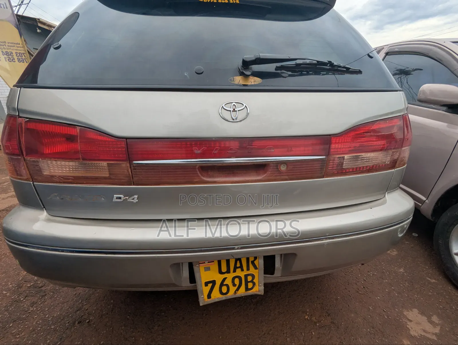 Toyota Vista 2002 Silver