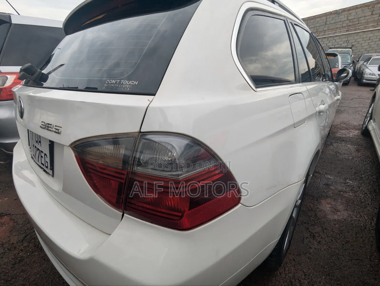 BMW 325i 2006 White