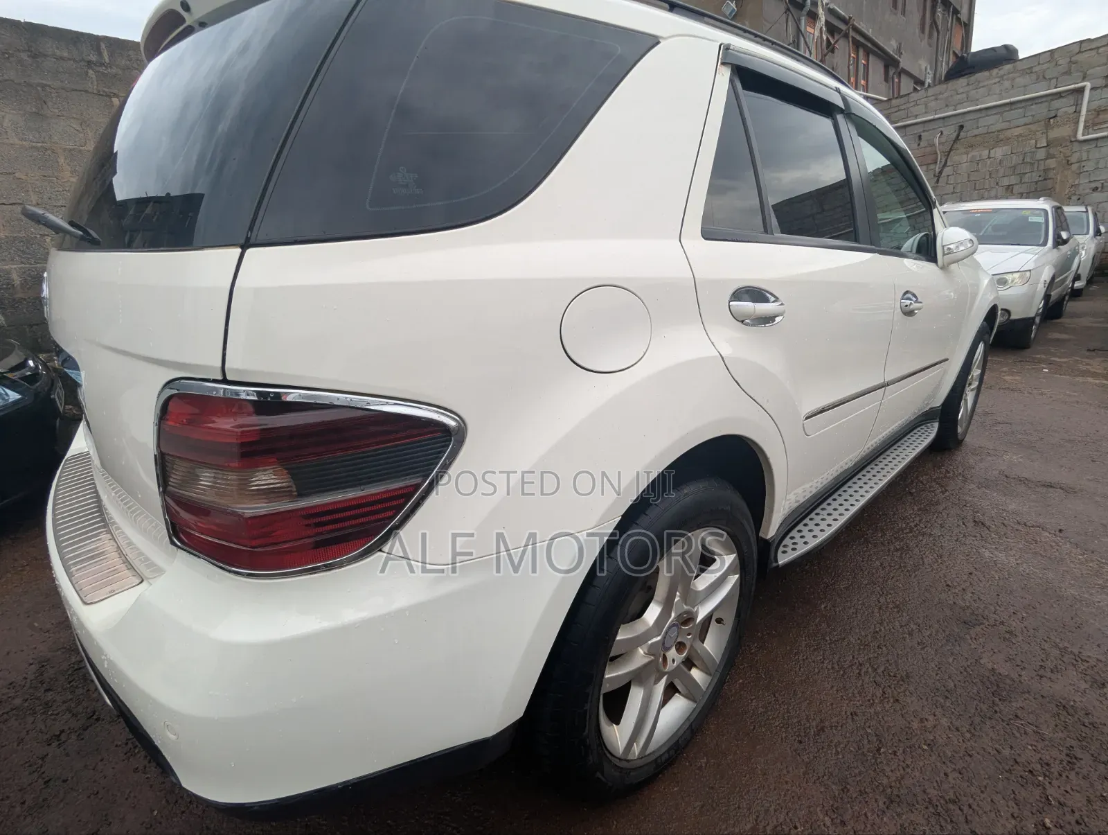 Mercedes-Benz M Class 2006 White