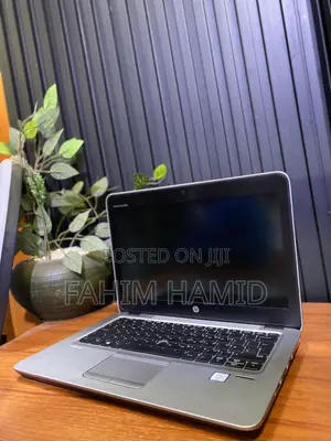 Laptop HP EliteBook 820 G3 8GB Intel Core i5 SSD 256GB