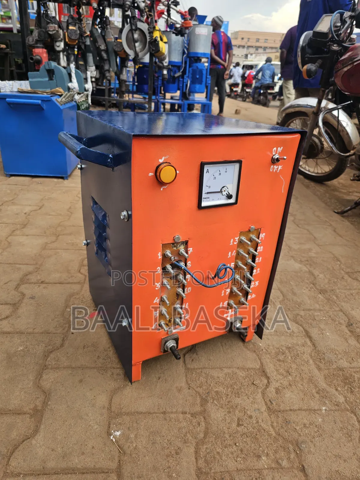 Super Fast Battery Charger