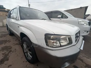 Subaru Forester 2005 White