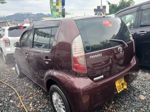Toyota Passo 1.0 AWD 2009 Red